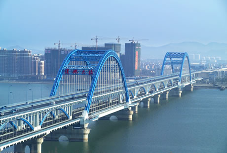 �������Y